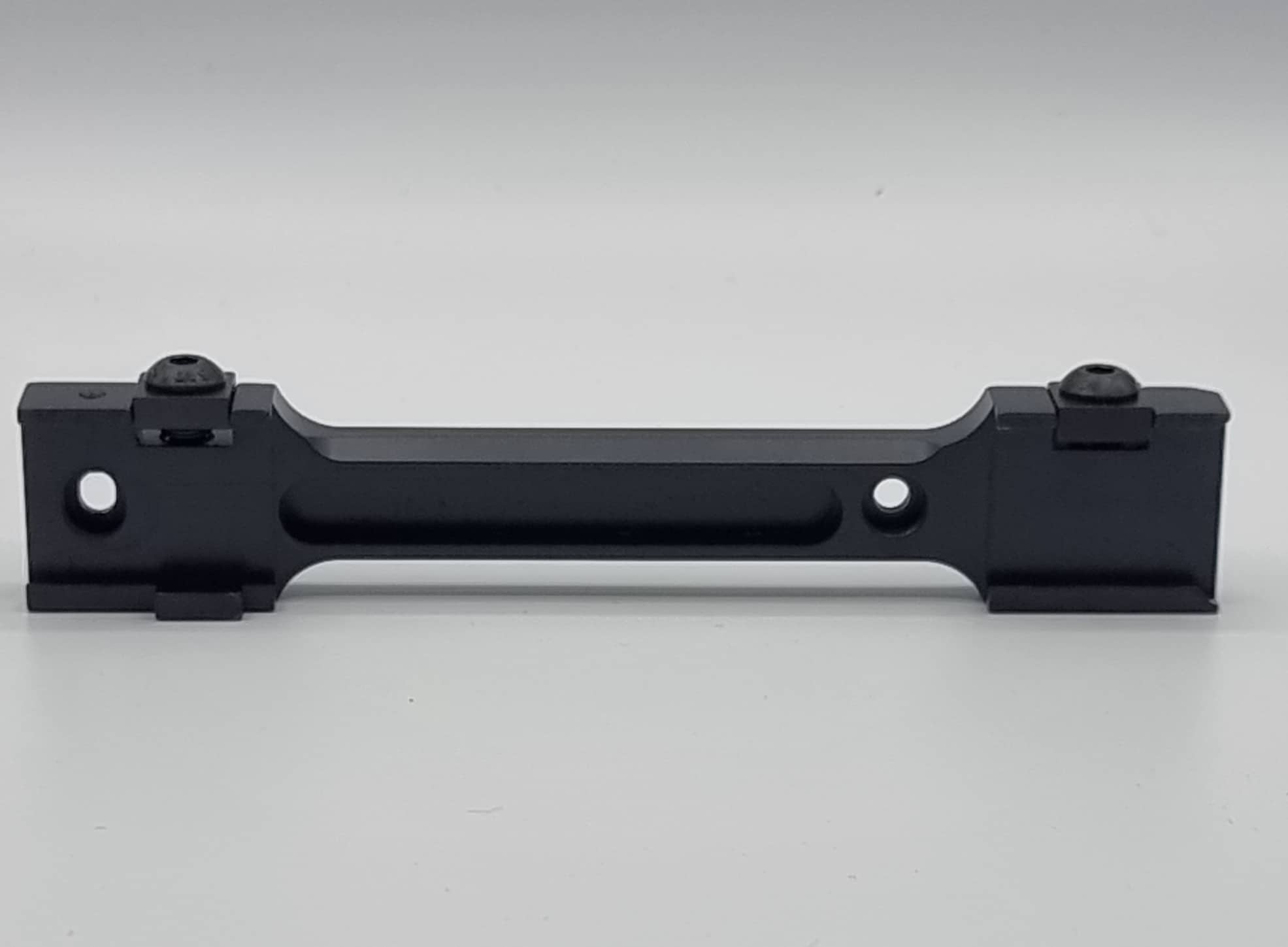 Luszczek montáž na CZ557