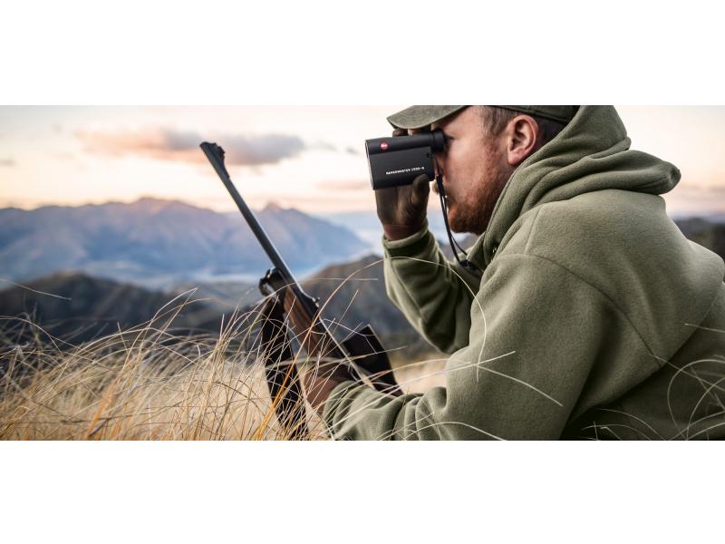 Leica Rangemaster CRF 2400-R