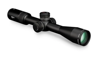 Vortex Viper PST 3–15x44 SFP druhé generace s osnovou EBR-4 a klikáním v MOA
